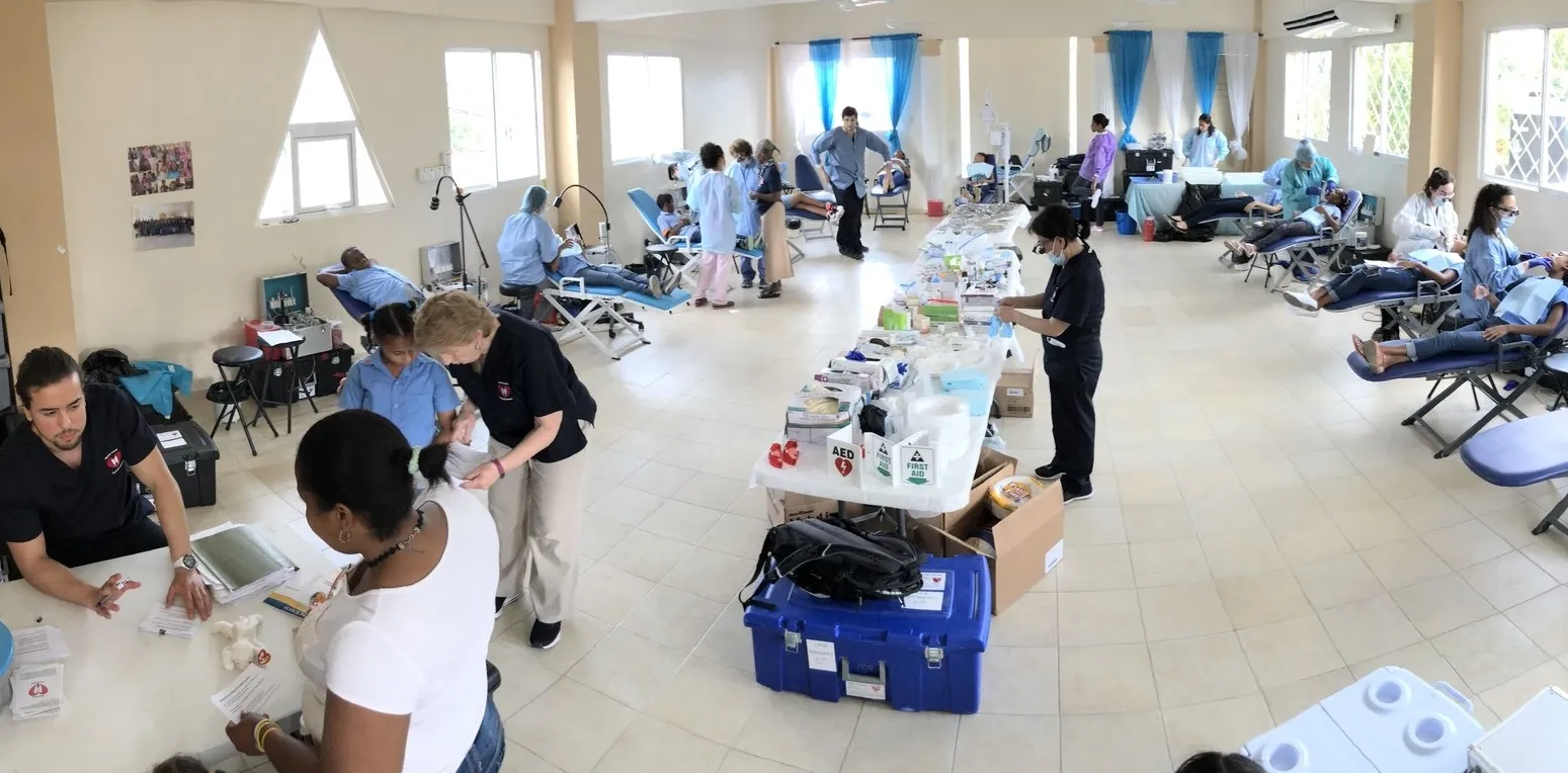 The clinic in full operation