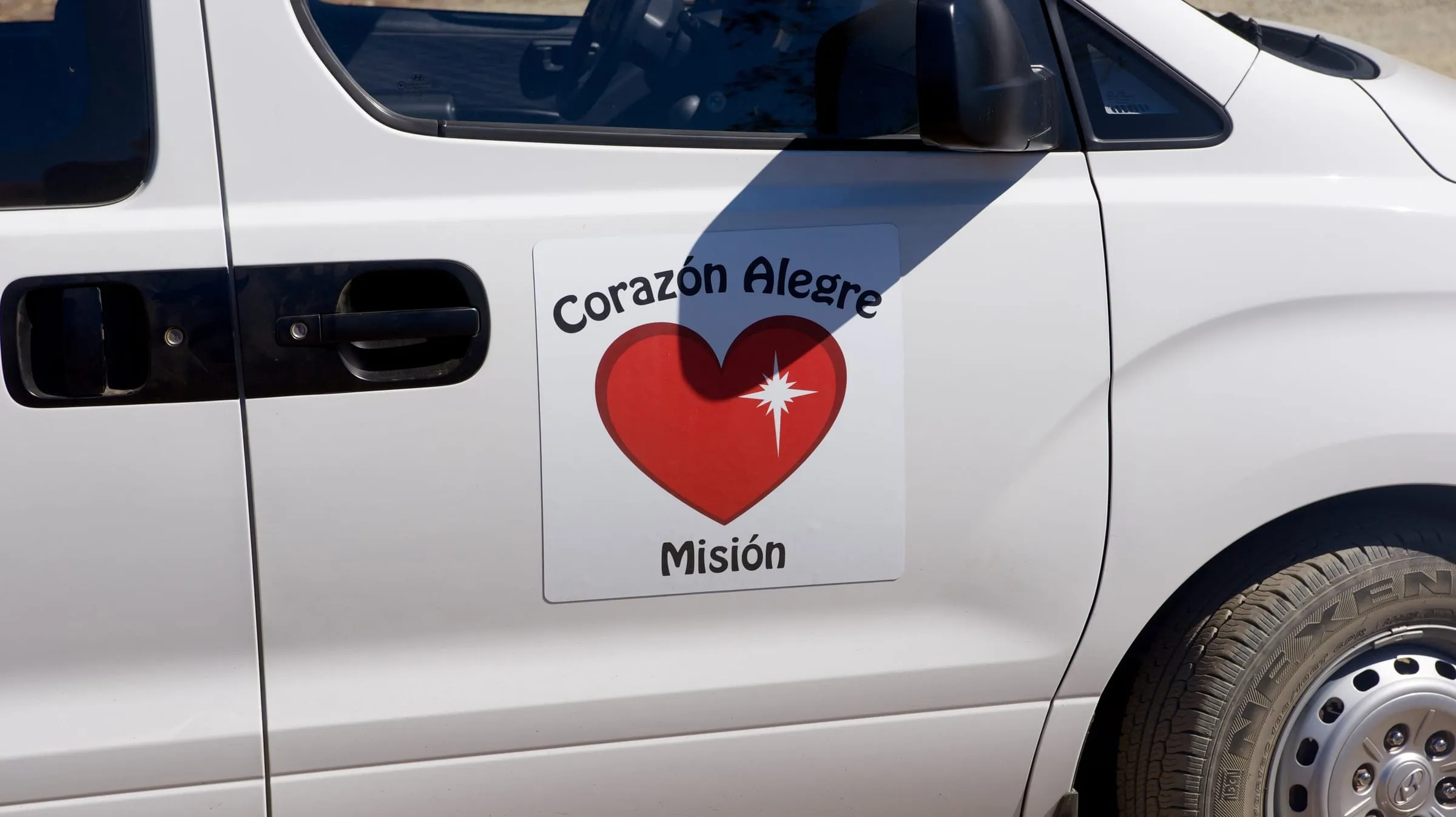 The Corazón Alegre — Cheerful Heart — mission van